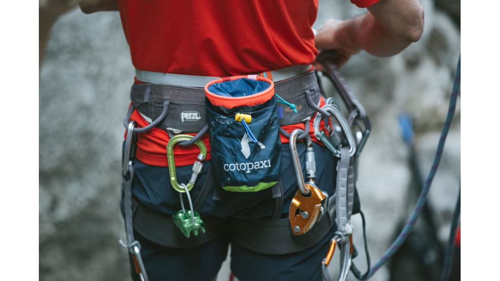 Cotopaxi Halcon Chalkbag, Del Dia, LZ-HALC-DD