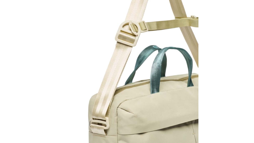 Cotopaxi Mente 15L Messenger Bag, Grain, One Size, M15-S25-GRN