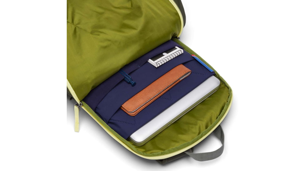 Cotopaxi Moda 20L Backpack, Cada Dia, Fatigue and Woods, One Size, LZMKII-S24-FTGWD