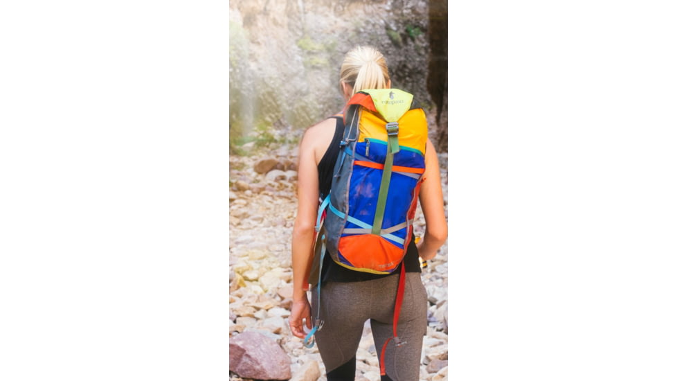 Cotopaxi Tarak 20L Backpack, Del Dia, 20L, TA18L-F15-DD