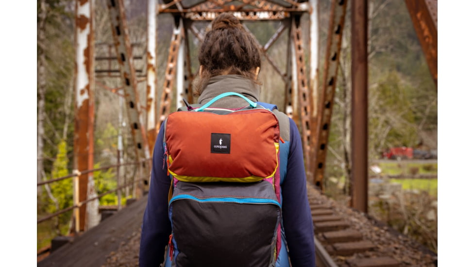 Cotopaxi Tasra 16L Backpack, Del Dia, 16L, TR-F17-U-DD