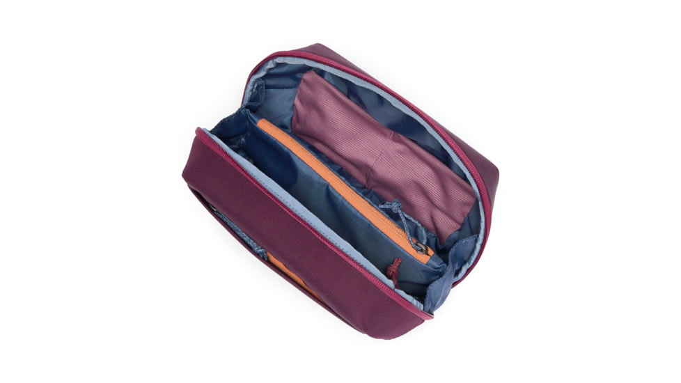 Cotopaxi Viaje Tech Organizer, Blackberry, VTO-F25-BLKBY