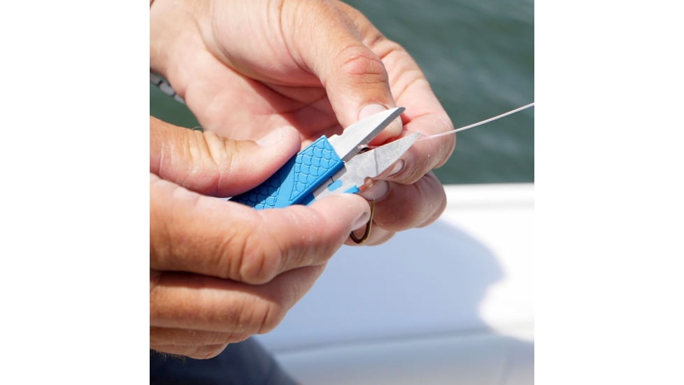 Cuda Knives Cuda Braid Nipper with Lanyard, 4.5 overall, 23030