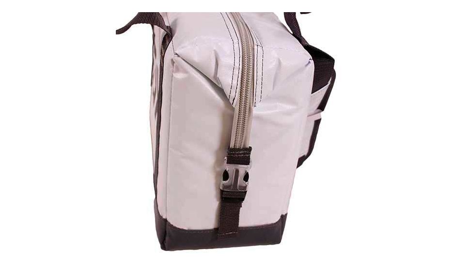 Daiwa D-Vec Soft Sided Cooler, Medium, 12 Pack, DCCS-12C