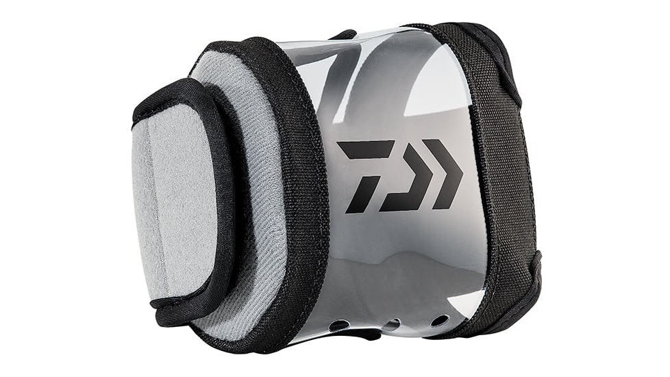 Daiwa D-VEC Tactical View Clear Conventional Reel Cover, 2XL, DTVRC-XXL