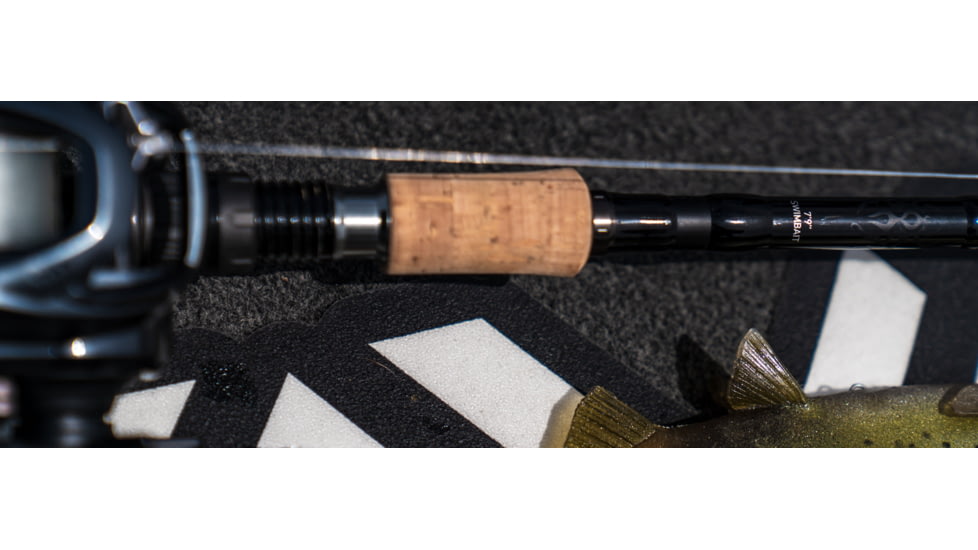 Daiwa Tatula Series Casting Rod, 7ft2, Medium, Regular, 1 Piece, TTU721MRB
