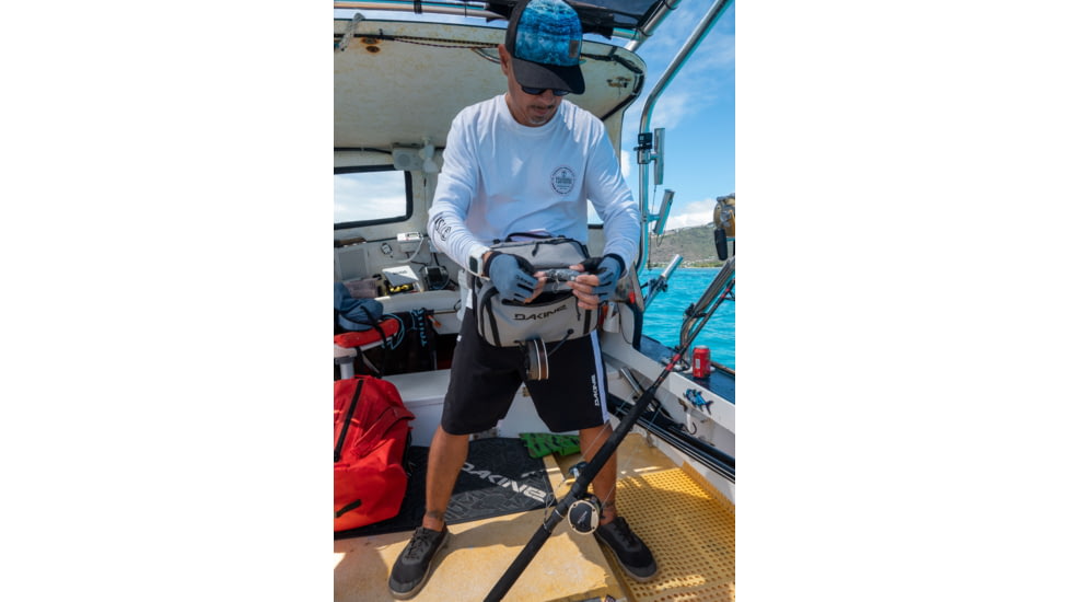 Dakine Mission Fish Waist Pack 12L, Griffin, One Size, D.100.6835.058.OS