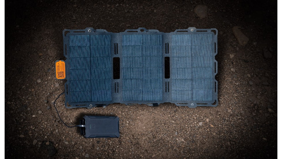 Dark Energy 18W Spectre Solar Panel, Black, SSPF18GYGY