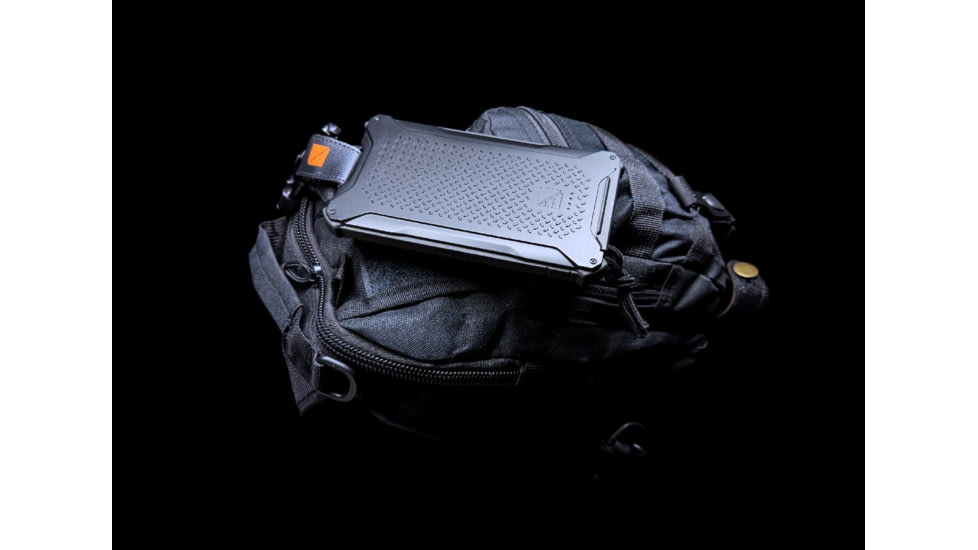 Dark Energy Poseidon Pro Indestructible Charger, Black, PSPRO10BKBK