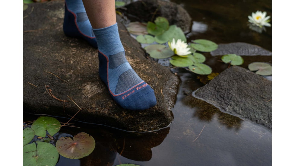 Darn Tough Light Hiker Quarter Lightweight Hiker Sock - Womens, Denim, Medium, 1987-DENIM-M-DARN