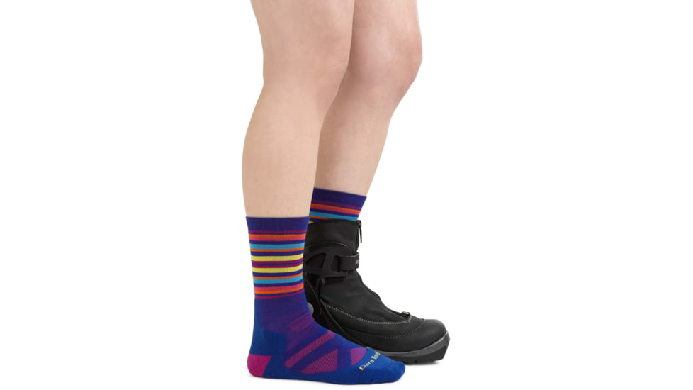 Darn Tough Oslo Nordic Boot Lightweight w/ Cushion Ski Sock - Womens, Marine, Medium, 8033-MARINE-M-DARN