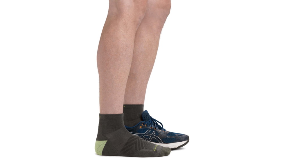 Darn Tough Run Quarter Ultra-Lightweight w/ Cushion Running Sock - Mens, Fatigue, Large, 1040-FATIGUE-L-DARN