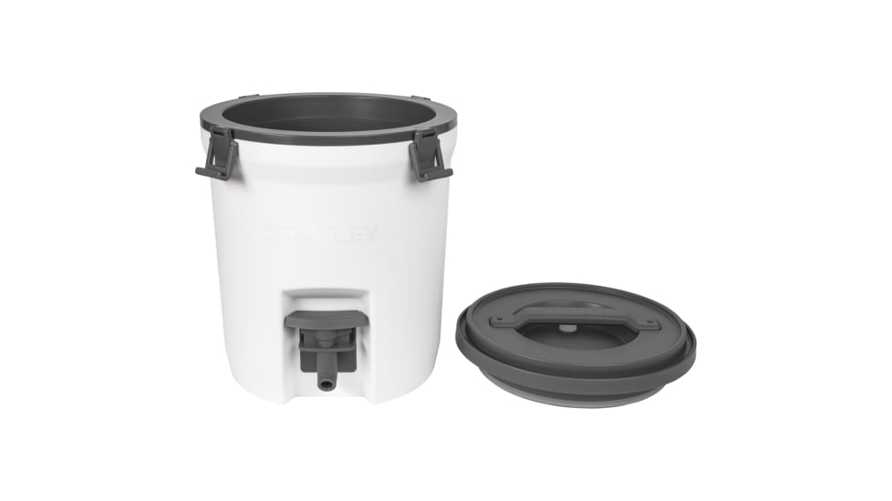 Demo, Stanley Adventure Water Jug 2 Gallon--, Polar, 2 Gallons, 10-01938-011