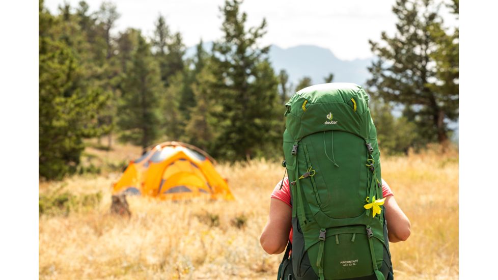 Deuter Aircontact Lite Womens Backpack 60 + 10 SL, Arctic/Navy, 434021833290