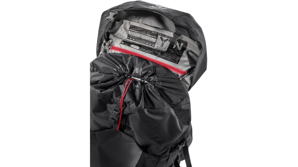 Deuter Futura 30 Daypack, Black, 340071870000