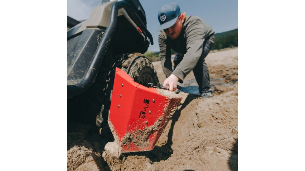 DMOS Compact Delta Shovel, Red, 32715