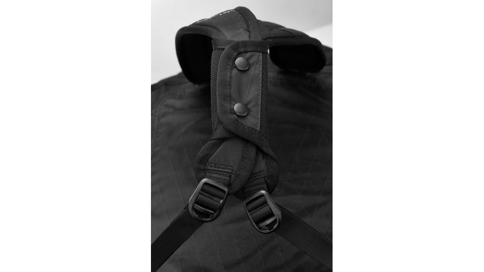 Eagle Creek Cargo Hauler Special Edition, White Diamond/Black, 60L, EC0A3KO8255