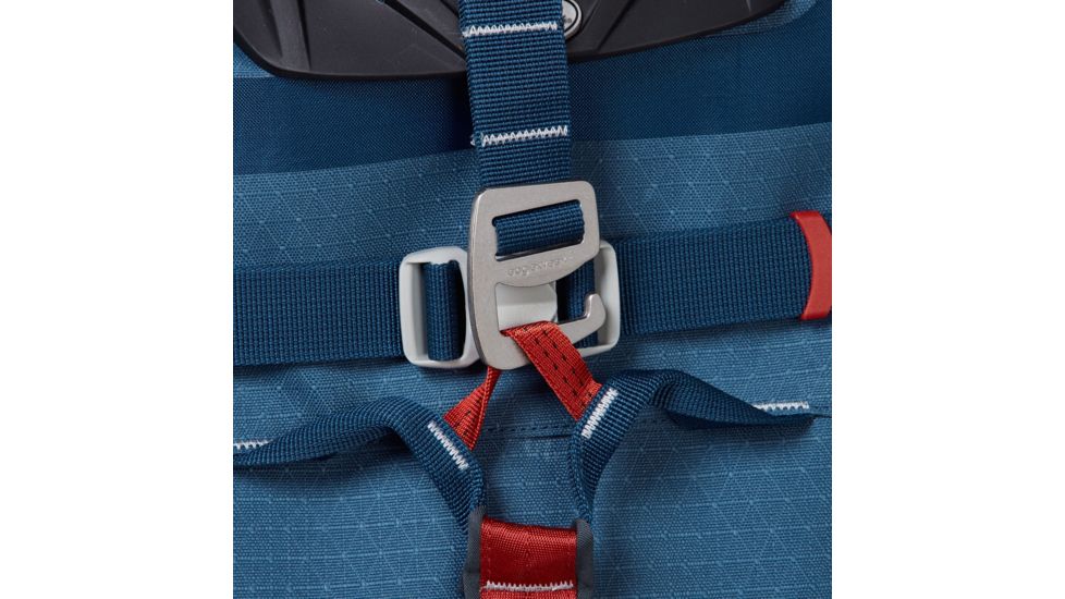 Eagle Creek Gear Warrior Wheeled Duffel 32-Smoky Blue