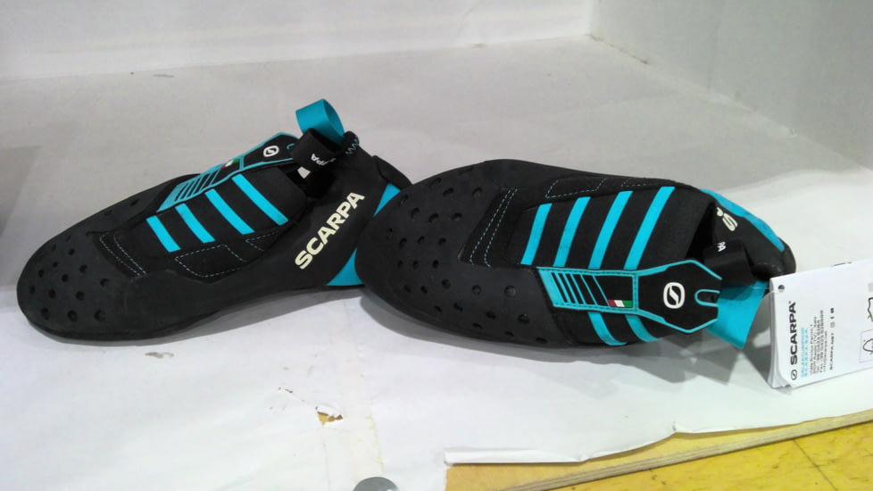 EDEMO Scarpa Instinct S Climbing Shoes, Black/Azure, 42.5, 70039/000-BlkAzr-42.5, EDEMO1