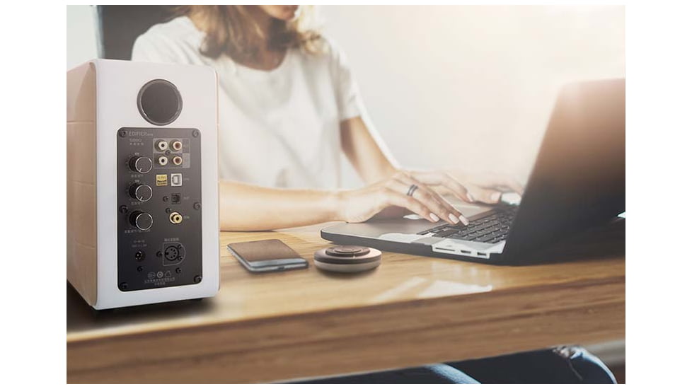 Edifier S880DB Hi-Res Audio Certified 2.0 Powered Speakers, White, 4004018