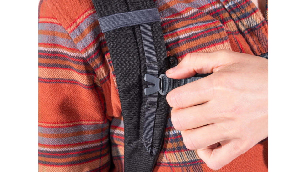 Eno Roan Tote Pack Backpack - Daypack, Black, 20L, A41891