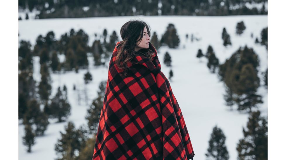 Filson Mackinaw Wool Blanket, Red/Black, One Size, 11080110-RedBlack-One Size