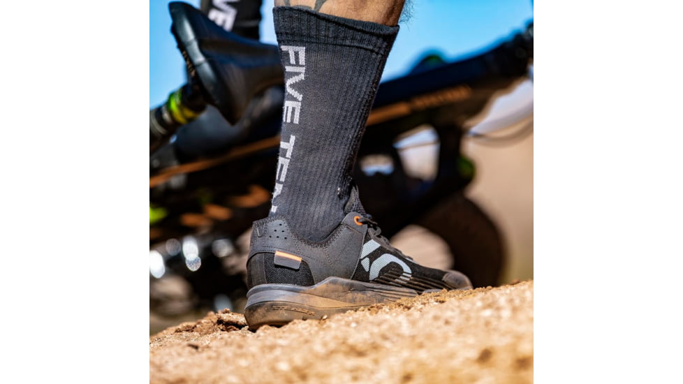 Five Ten 5.10 Trailcross LT Shoes - Mens, Core Black/Grey Two/Solar Red, 12, EE8889-12