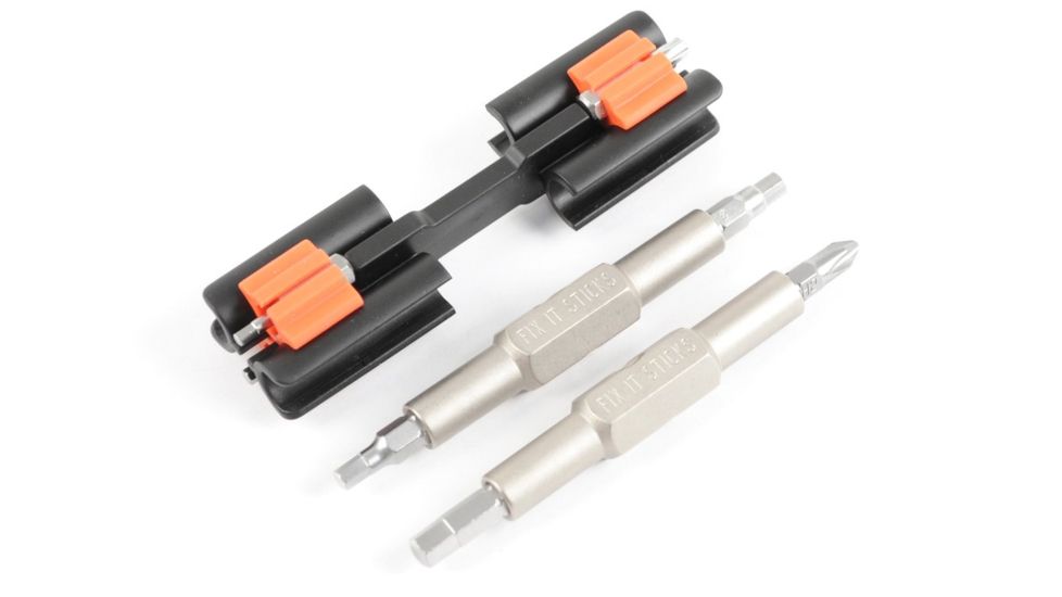 Fix It Sticks Replaceable Edition With Carrying Bracket, Black, Small FISR8BH