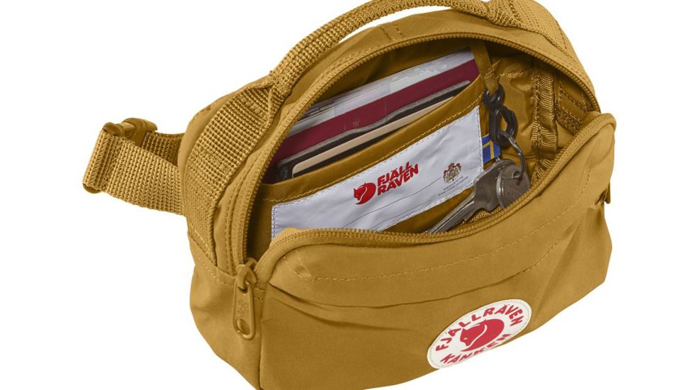 Fjallraven Kanken Hip Pack, Ochre, One Size, F23796-160-One Size