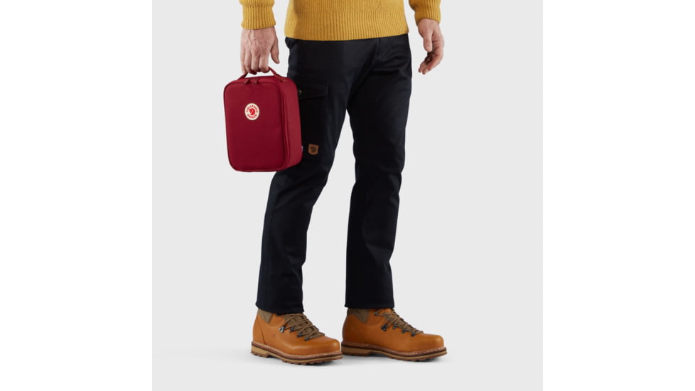 Fjallraven Kanken Mini Cooler, True Red, One Size, F23782-334-OS