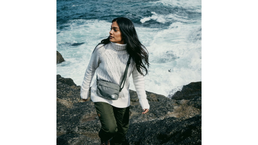 Fjallraven Tree-Kanken Pocket, Charcoal Grey, One Size, F23526-036-One Size