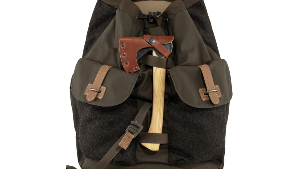 Fjallraven Varmland Rucksack, Dark Olive-Brown, One Size, F23341-633-290-One Size
