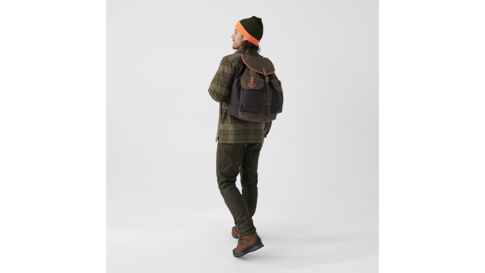 Fjallraven Varmland Rucksack, Dark Olive-Brown, One Size, F23341-633-290-One Size