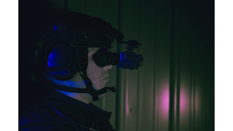 Flir Systems Breach PTQ136 Multi-Functional Thermal Imaging Monocular / FLIR Boson - 320x256, 60Hz Core, Black, TAB176WN8Q14001