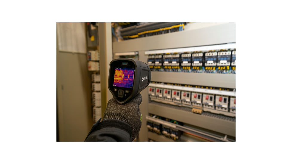 FLIR Systems E8 Pro Infrared Camera with Ignite Cloud, 320x240 pixels, Black, 13303-0302