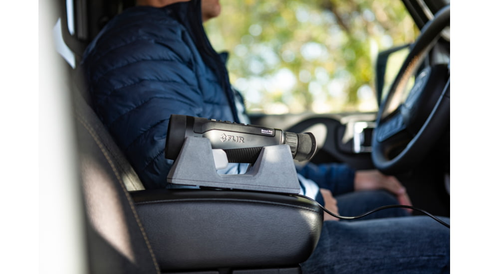 FLIR Systems Scout Pro II 2-8x35mm Thermal Monocular, 60 Hz, 640x480 pixels, Black, 15002-0101