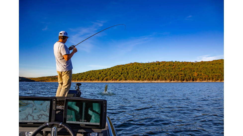 Garmin LiveScope Plus Fishfinder, Black, 010-02706-00