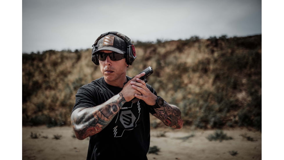 Gatorz Mag Sunglasses, Black Frame, Gray Lens, GZ-01-001