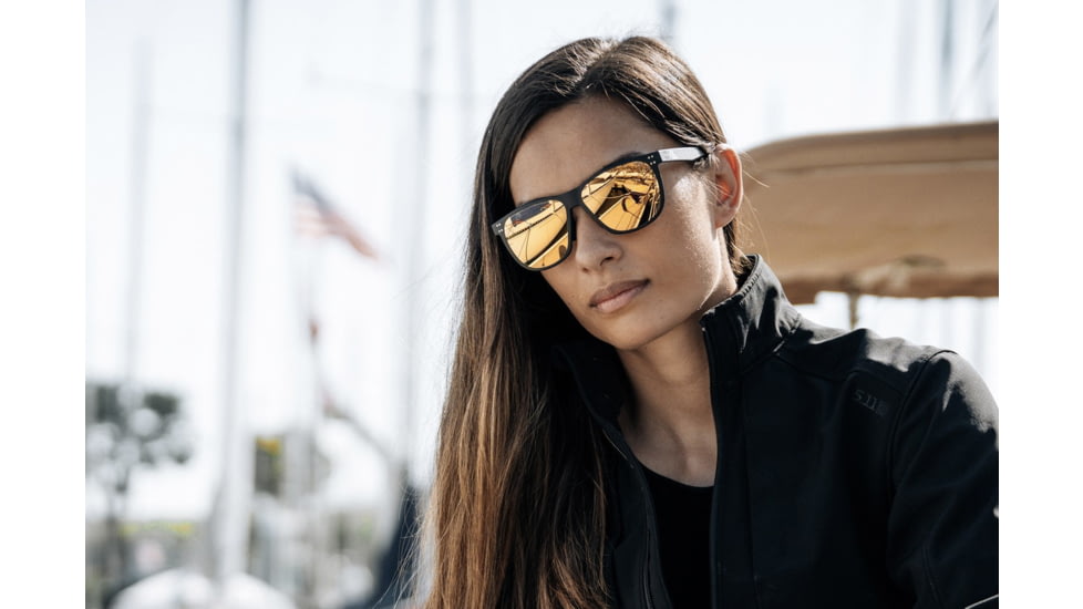 Gatorz Wraith Sunglasses, Black, Engraved Logo, Digitally Optimized Polarized, Rose, Gold Mirror w. Anti- Reflective Coating, 841235127809