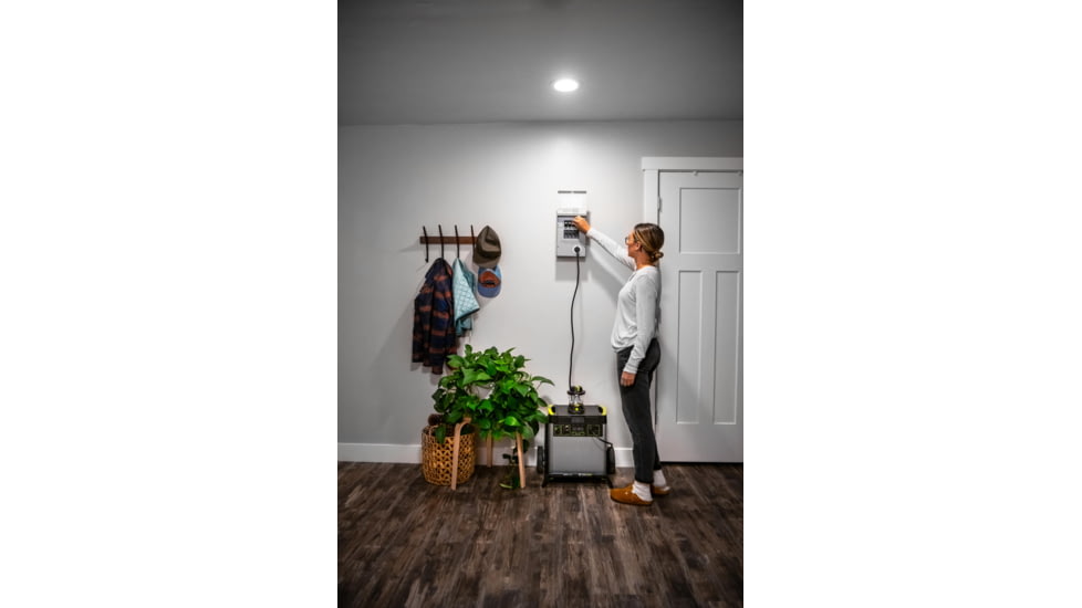 Goal Zero Yeti 6000X 120V Portable Power Station, Black/Silver, 36500
