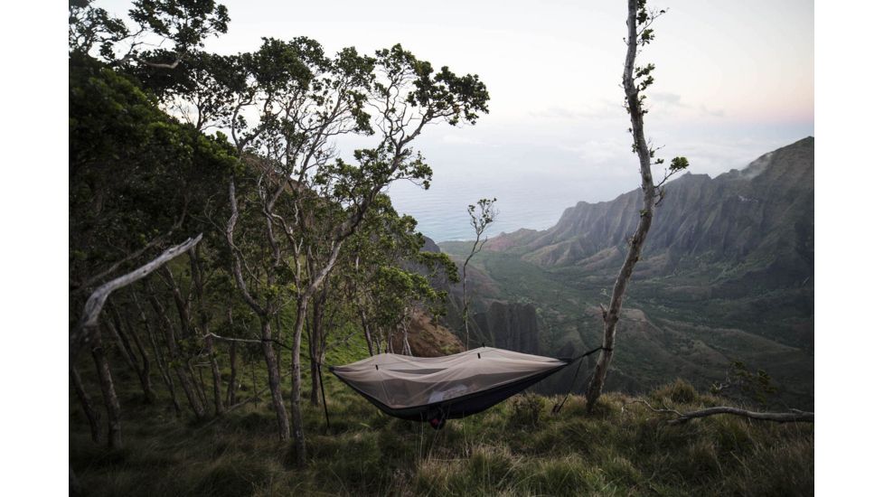 Grand Trunk Skeeter Beeter Pro Hammock, Olive/Khaki,  SBH-PRO