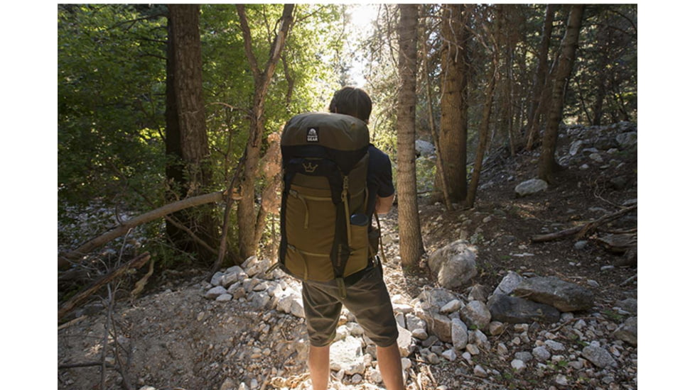 Granite Gear Crown2 60L Backpack, Short, Highland Peat/Black, 5000009-4014