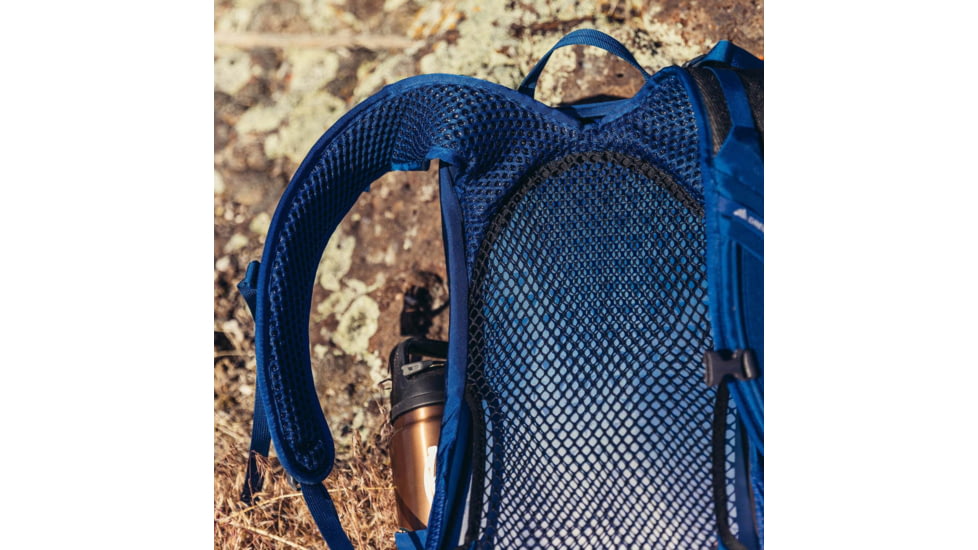 Gregory Arrio 22 Pack, Empire Blue, One Size, 136969-7411