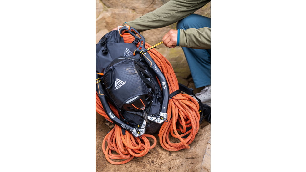 Gregory Alpinisto 30L Backpack