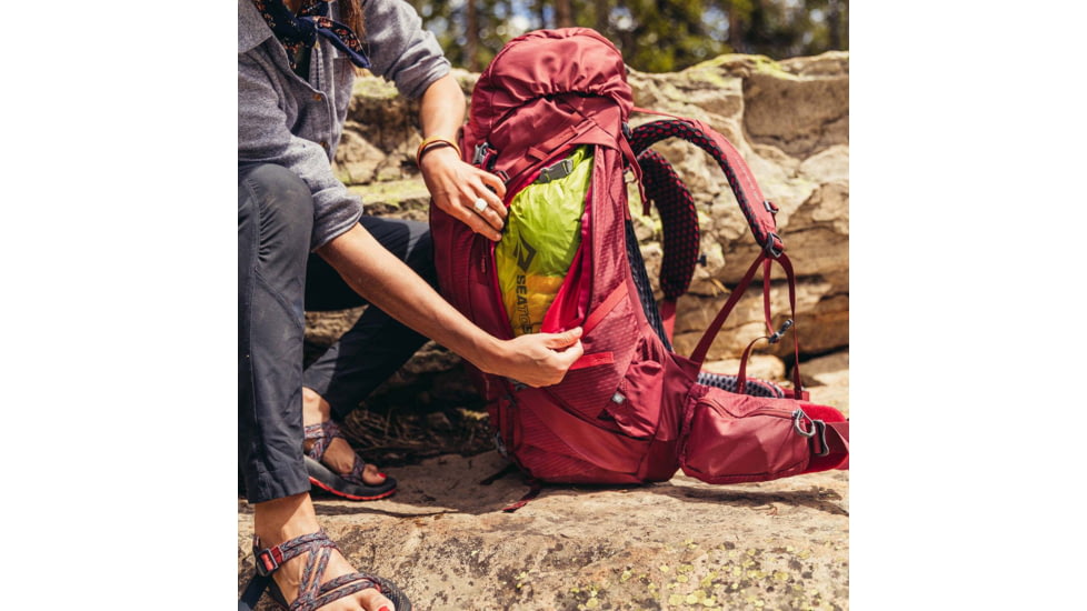 Gregory Kalmia 50 Pack - Womens, Bordeaux Red, Small/Medium, 136958-1126