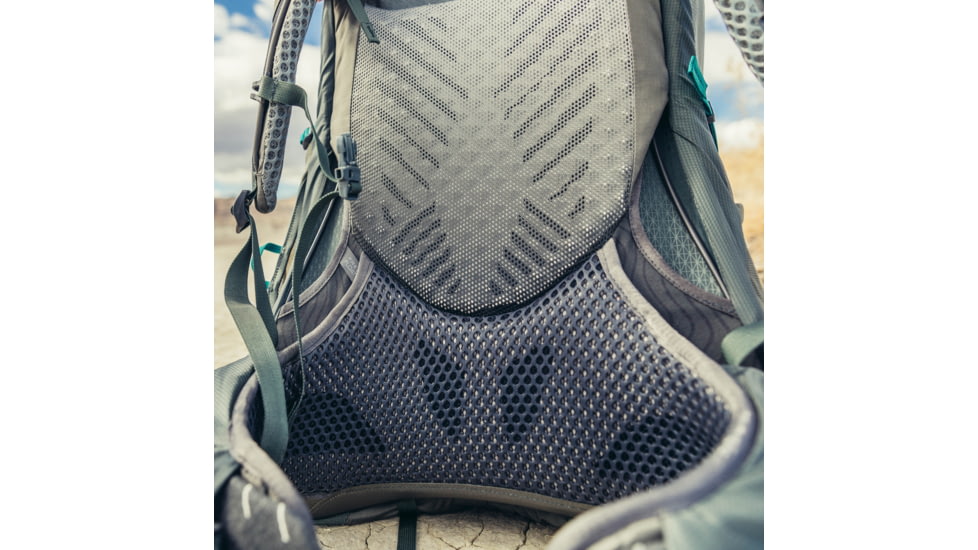 Gregory Maven 45 Backpack - Womens, Helium Grey, Extra Small/Small, 126838-0529