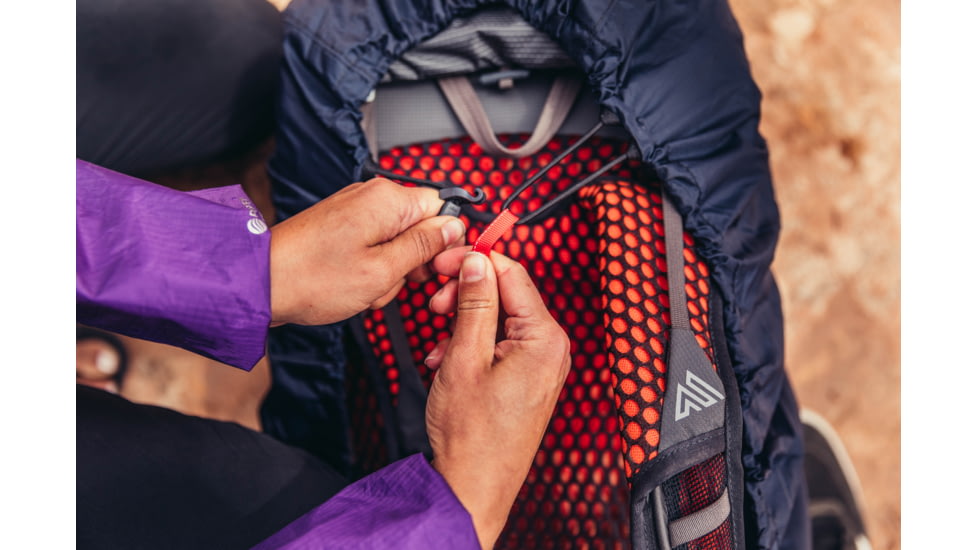 Gregory Raincover 30L, Lava Black, Small, 141349-9574