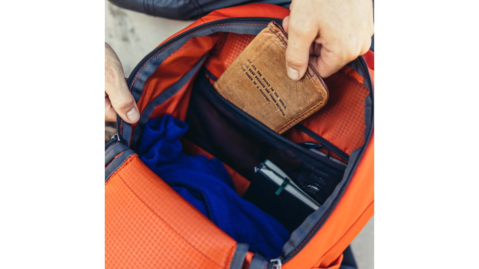 Gregory Resin 30 Backpack, Sienna Red, One Size, 132714-T430