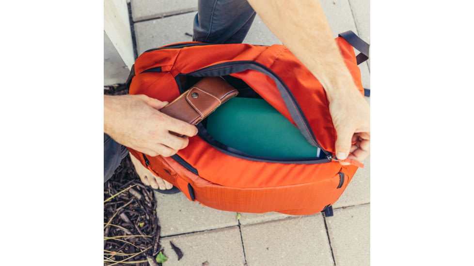 Gregory Resin 30 Backpack, Sienna Red, One Size, 132714-T430