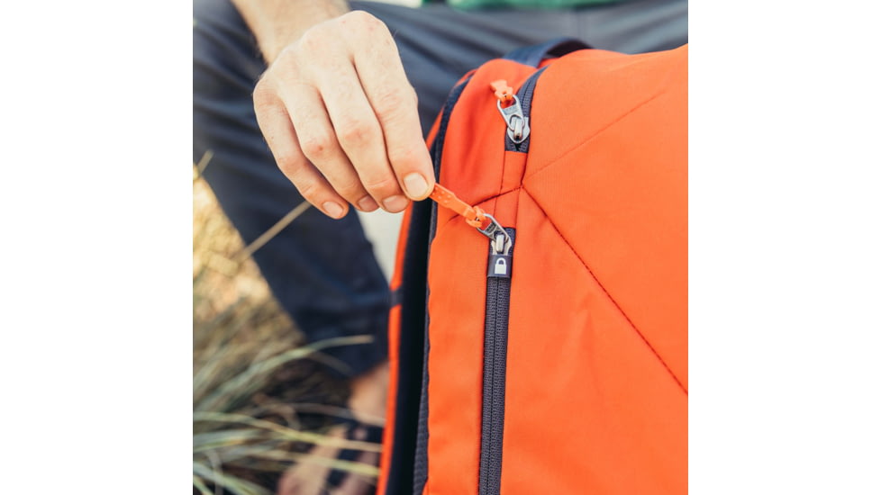 Gregory Resin 30 Backpack, Sienna Red, One Size, 132714-T430